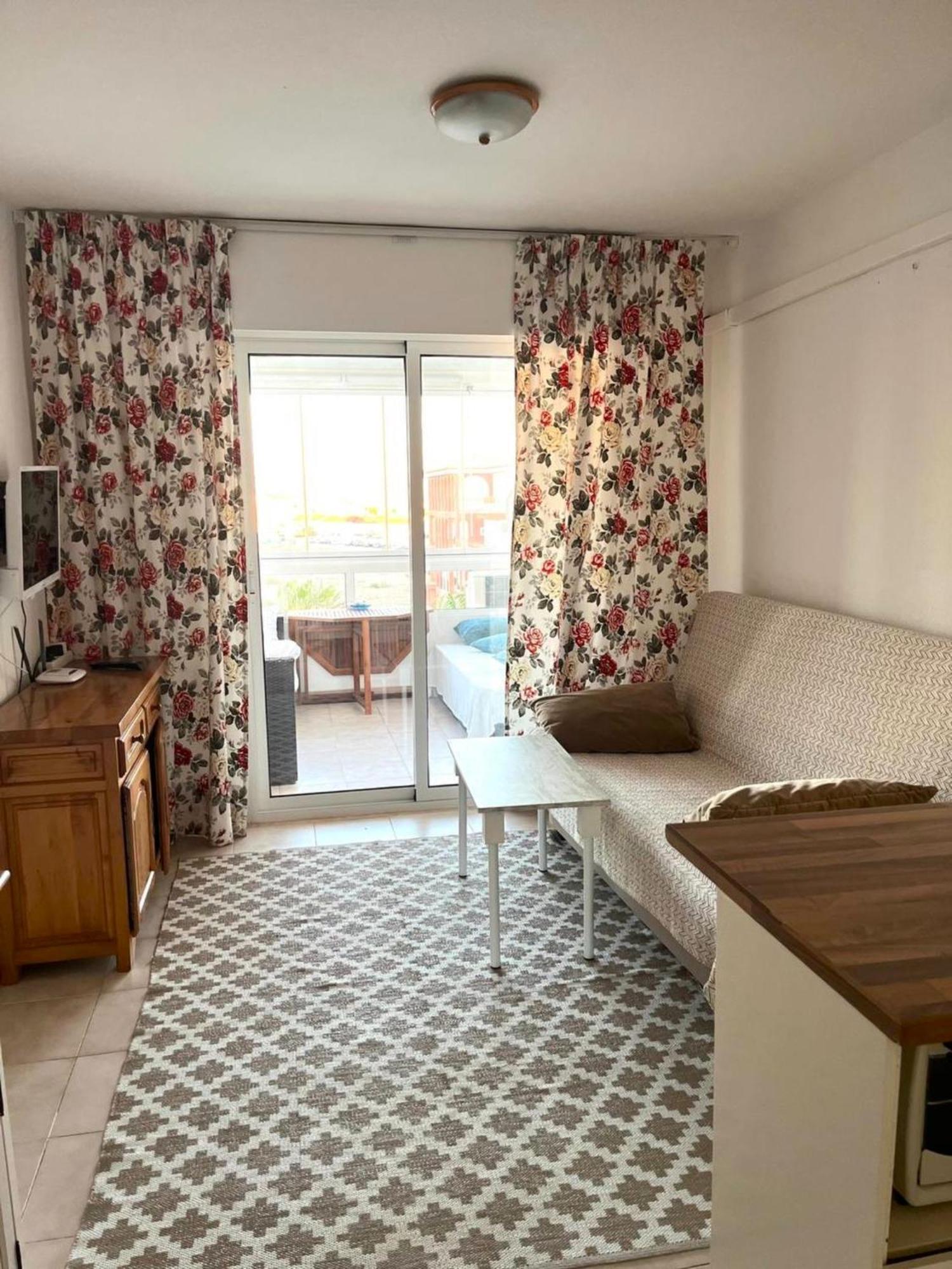 Grace Lägenhet Torrevieja Exteriör bild